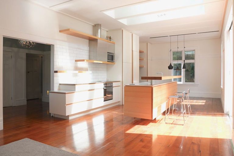 Photo of property in 67 Sar Street, Wadestown, Wellington, 6012