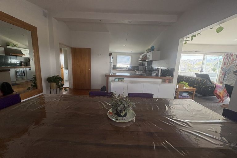 Photo of property in 16 Glenvar Road, Torbay, Auckland, 0630