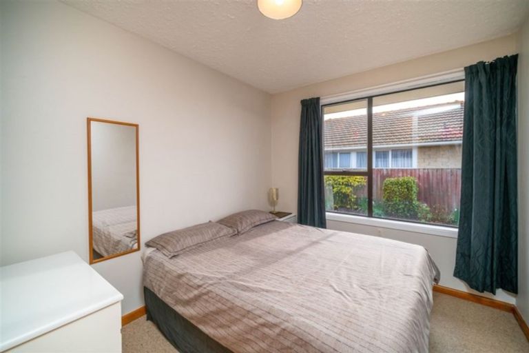 Photo of property in 24 Skerten Avenue, Hornby, Christchurch, 8042