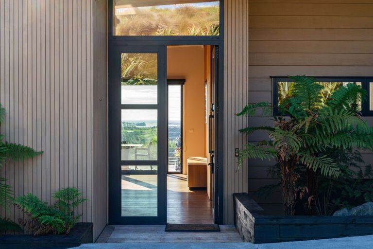 Photo of property in 476 Cames Road, Mangawhai, 0975