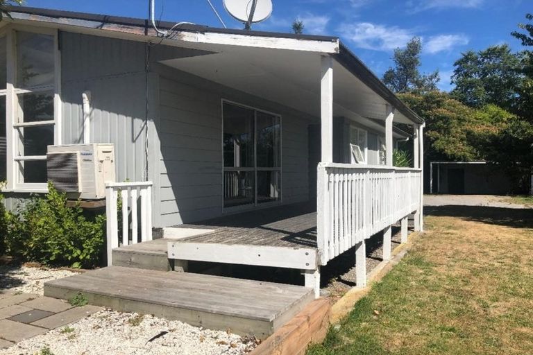 Photo of property in 28 Invergarry Road, Hilltop, Taupo, 3330