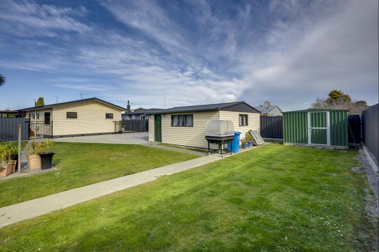 Photo of property in 76 Clarence Cox Crescent, Pirimai, Napier, 4112