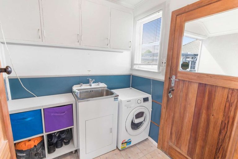 Photo of property in 31 Tweed Street, Roslyn, Palmerston North, 4414