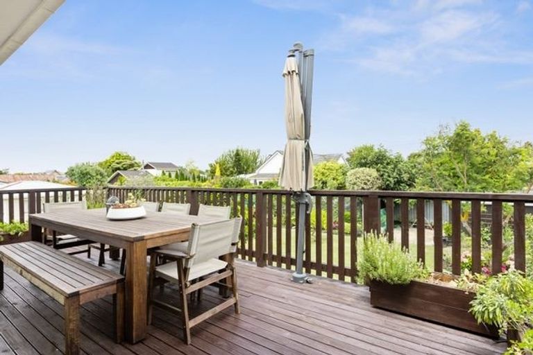 Photo of property in 25 Laurent Place, Greenmeadows, Napier, 4112
