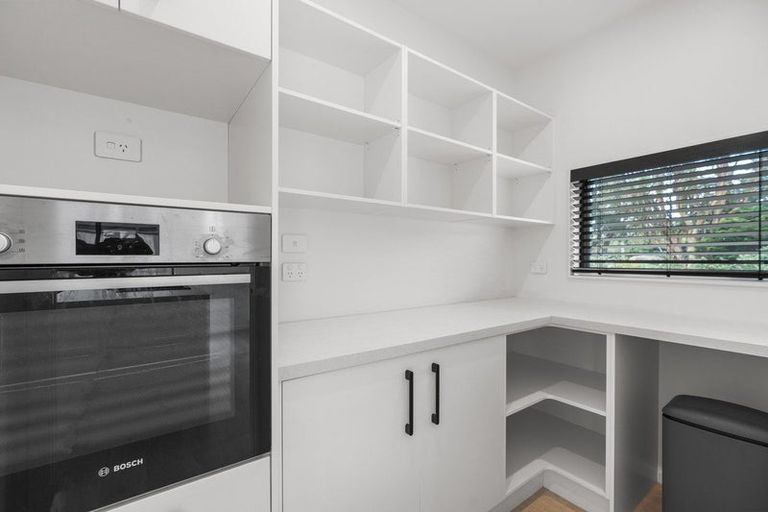 Photo of property in 31 Regent Street, Martinborough, 5711