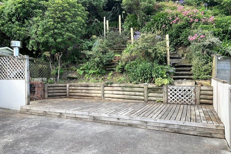 Photo of property in 78 Todman Street, Brooklyn, Wellington, 6021