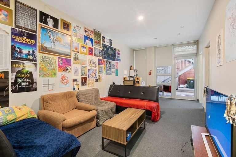 Photo of property in Hanson House, 1a/27 Hanson Street, Mount Cook, Wellington, 6021