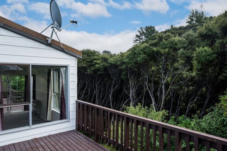 Photo of property in 23 Woolwich Close, Whitby, Porirua, 5024