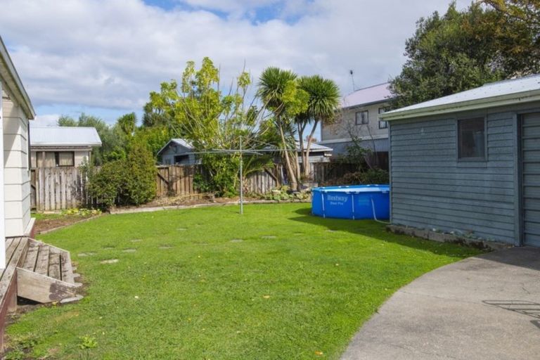 Photo of property in 6 U'ren Place, Riverdale, Gisborne, 4010