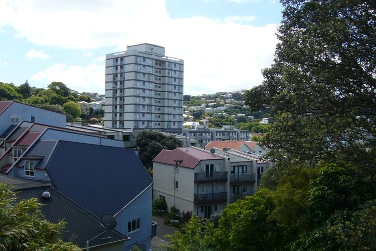Photo of property in 54 Thompson Street, Mount Cook, Wellington, 6011