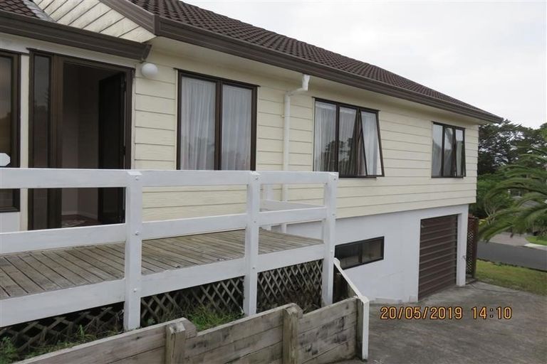 Photo of property in 56 Vintage Drive, Henderson, Auckland, 0612
