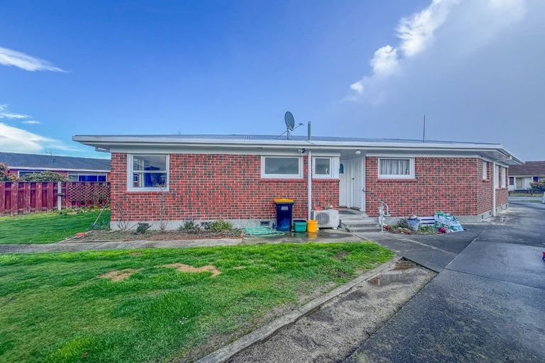 Photo of property in 11 Fairbrother Street, Carterton, 5713
