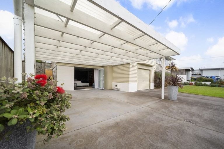 Photo of property in 10 Horne Street, Hurdon, New Plymouth, 4310