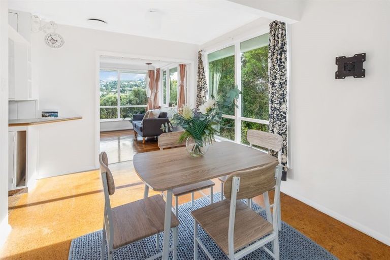 Photo of property in 100 Helston Road, Paparangi, Wellington, 6037