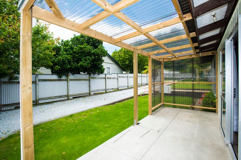 Photo of property in 2/358 Clifford Street, Mangapapa, Gisborne, 4010