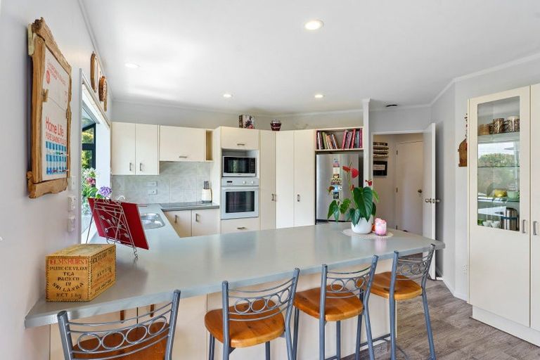 Photo of property in 23b Golf Road, Paraparaumu Beach, Paraparaumu, 5032