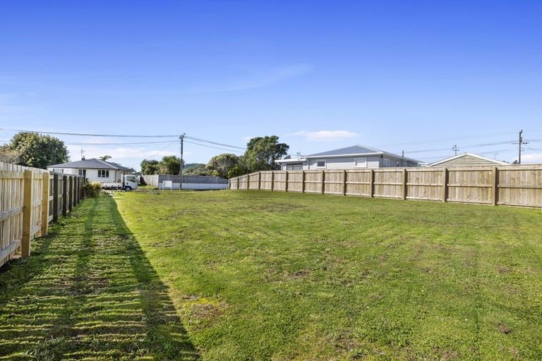 Photo of property in 1 Wheeler Place, Upper Vogeltown, New Plymouth, 4310