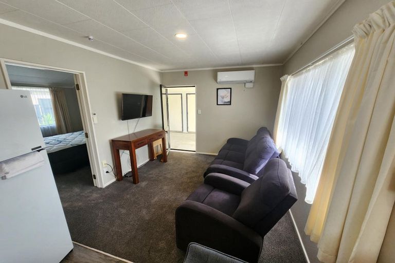 Photo of property in 29 Greenwood Place, Fitzherbert, Palmerston North, 4410