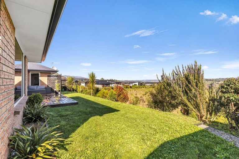 Photo of property in 32 Katania Heights, Brightwater, 7022