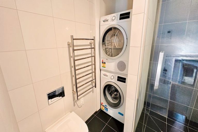 Photo of property in 102/19 Rawene Road, Birkenhead, Auckland, 0626