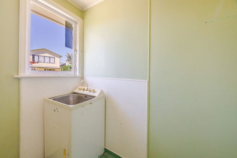 Photo of property in 25 Dockery Avenue, Onekawa, Napier, 4110