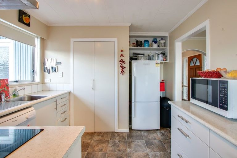 Photo of property in 1 Essex Street, Tamatea, Napier, 4112