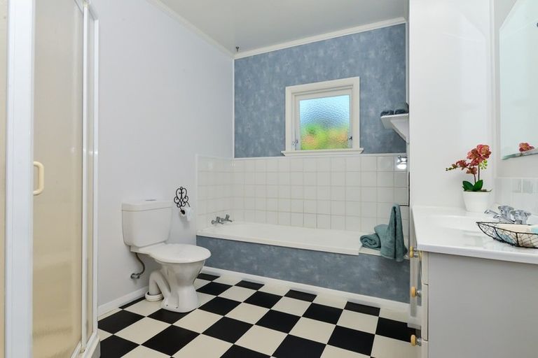 Photo of property in 17a Flynn Road, Hillcrest, Hamilton, 3216