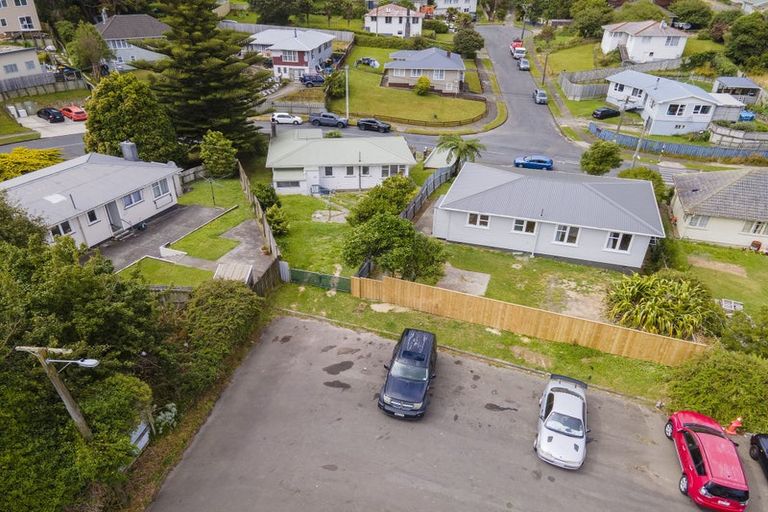 Photo of property in 6 Hampshire Street, Cannons Creek, Porirua, 5024