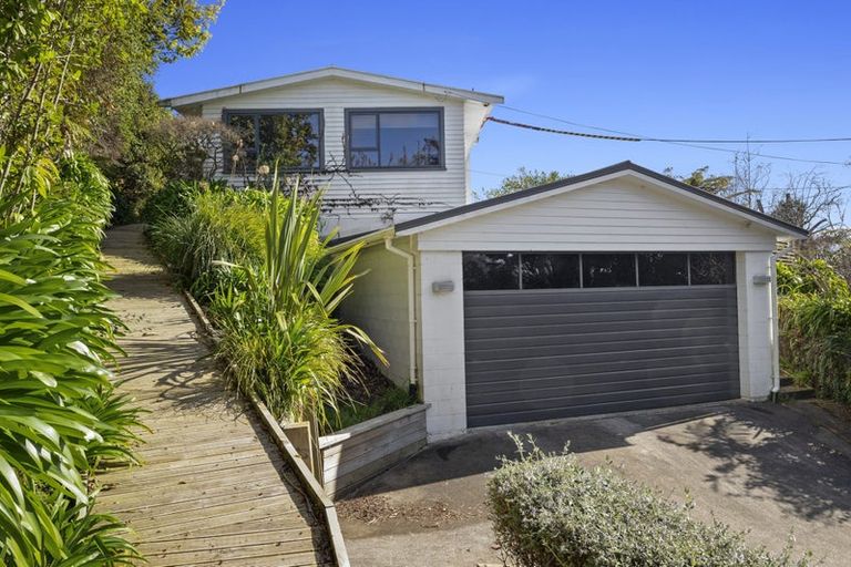 Photo of property in 18 Doralto Road, Frankleigh Park, New Plymouth, 4310
