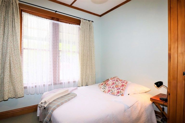 Photo of property in 89 Pembroke Street, Carterton, 5713