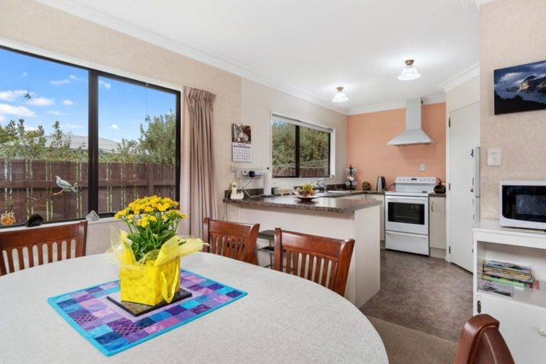 Photo of property in 20c Devon Street, Greerton, Tauranga, 3112