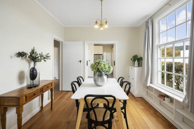 Photo of property in 190 Karori Road, Karori, Wellington, 6012