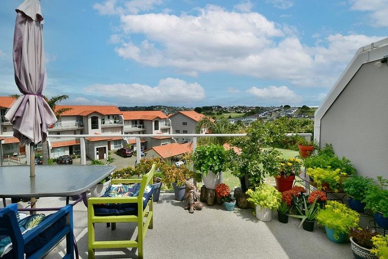 Photo of property in Santa Rosa, 21/340 Gulf Harbour Drive, Gulf Harbour, Whangaparaoa, 0930