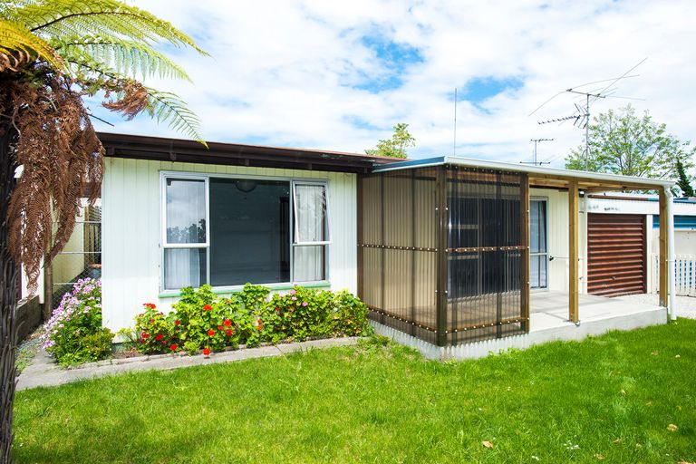 Photo of property in 2/358 Clifford Street, Mangapapa, Gisborne, 4010