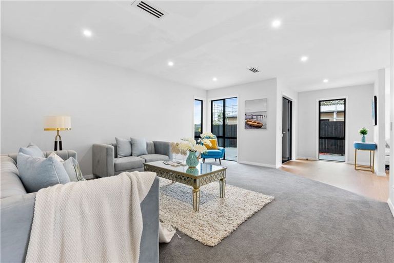 Photo of property in 110 Monument Road, Clevedon, 2582