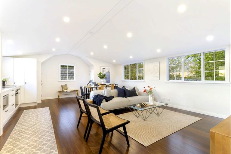 Photo of property in 4a Tramway Road, Beach Haven, Auckland, 0626