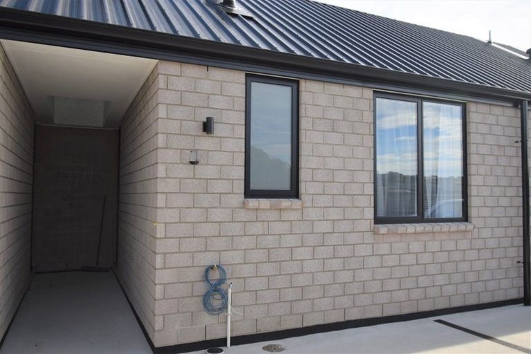 Photo of property in 1e Dey Street, Mosgiel, 9024