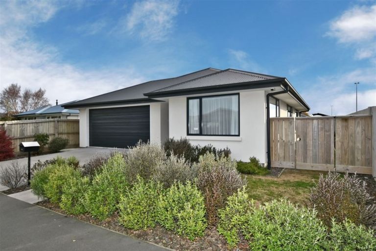 Photo of property in 33a Hargood Street, Woolston, Christchurch, 8062