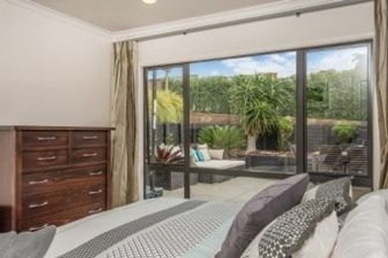 Photo of property in 7 Orwell Road, Greenhithe, Auckland, 0632