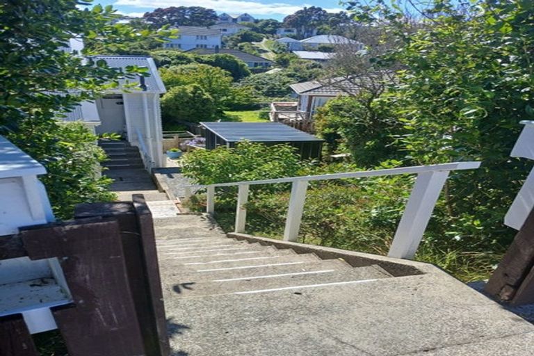 Photo of property in 7 Stephen Street, Johnsonville, Wellington, 6037