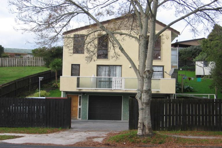 Photo of property in 30 Everglade Drive, Goodwood Heights, Auckland, 2105