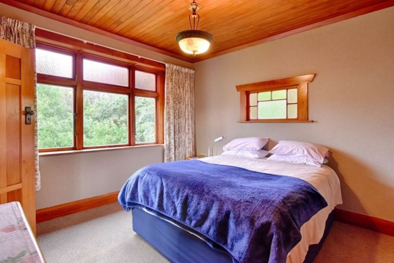 Photo of property in 17 Carrickfergus Street, Waikawa, Tokanui, 9884