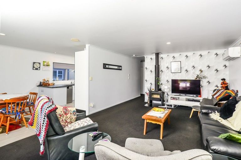 Photo of property in 24 Smith Street, Frankton, Hamilton, 3204