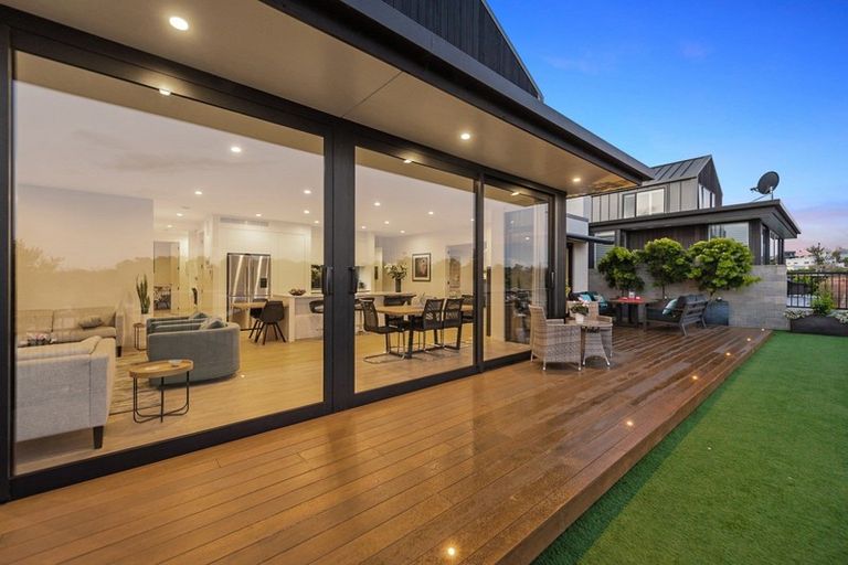 Photo of property in 2/4 Domain View Lane, Frankton, Hamilton, 3204