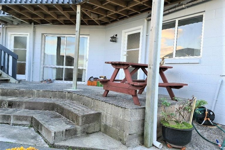 Photo of property in 377 East Coast Road, Mairangi Bay, Auckland, 0630