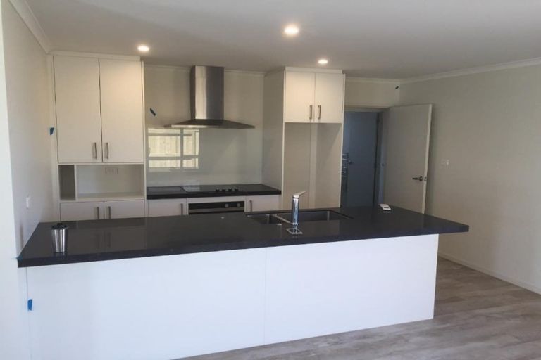 Photo of property in 10 Plate Lane, Papamoa, 3118