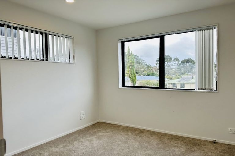 Photo of property in 51a Glendene Avenue, Glendene, Auckland, 0602