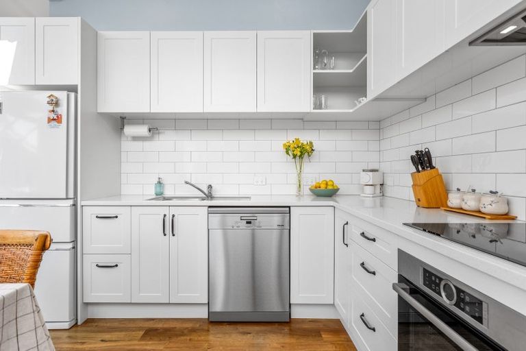 Photo of property in 31 Hardwicke Street, Sumner, Christchurch, 8081