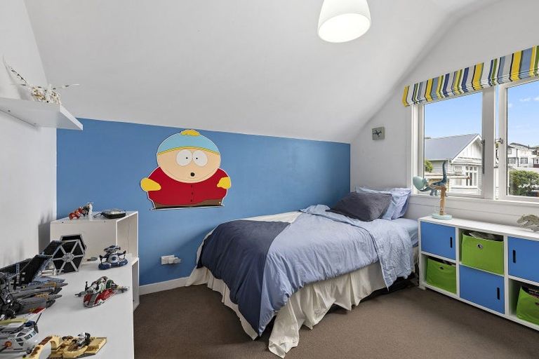 Photo of property in 8 Hargreaves Street, Mount Cook, Wellington, 6021