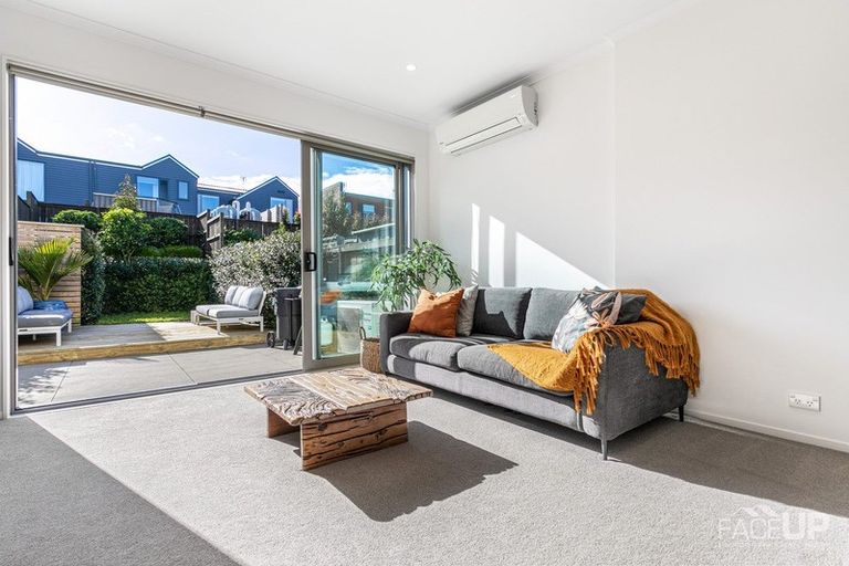 Photo of property in 8d Onekiritea Road, Hobsonville, Auckland, 0616